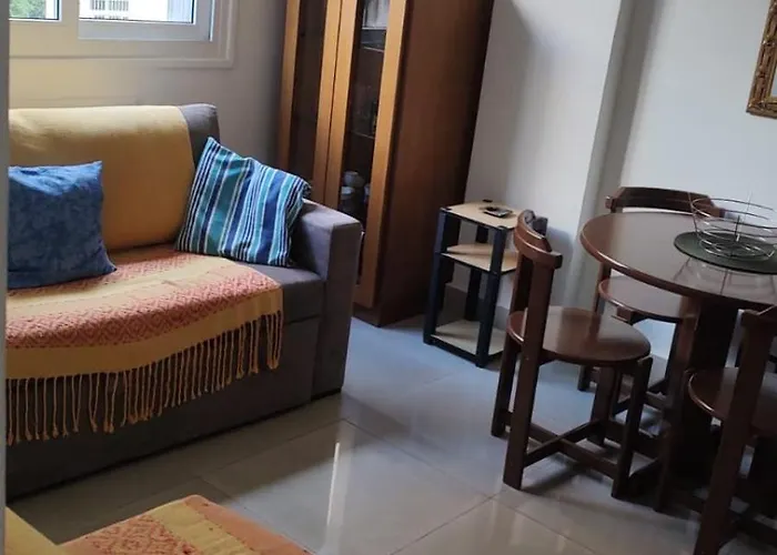 Apartment In The Heart Of Copacabana